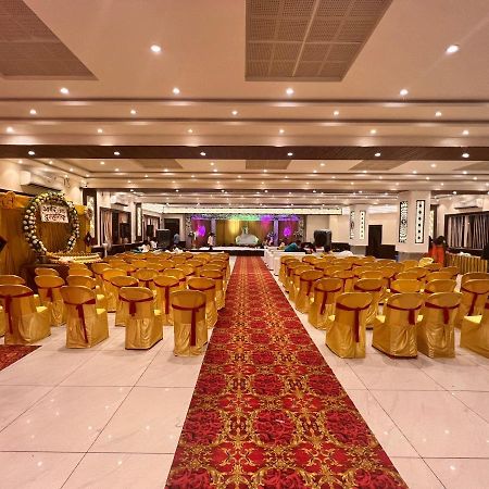 Hotel Shri Siddhivinayak Bina-Etawa Eksteriør bilde