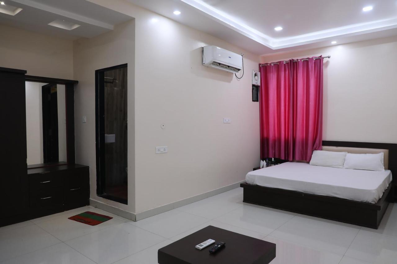 Hotel Shri Siddhivinayak Bina-Etawa Eksteriør bilde