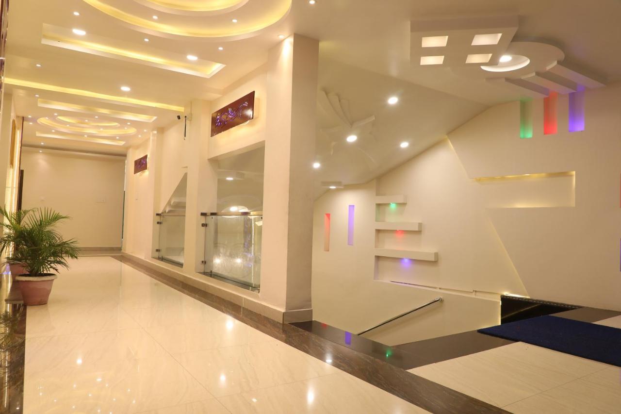 Hotel Shri Siddhivinayak Bina-Etawa Eksteriør bilde