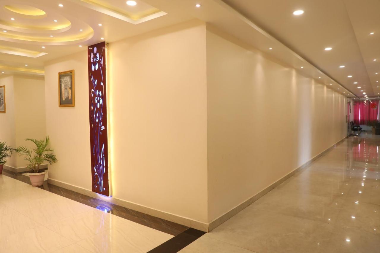 Hotel Shri Siddhivinayak Bina-Etawa Eksteriør bilde